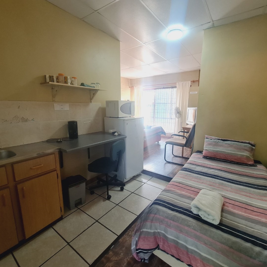 9 Bedroom Property for Sale in Bayswater Free State